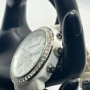 Michael Kors | Accessories | Michael Kors Mk579 Chronograph  display picture 3